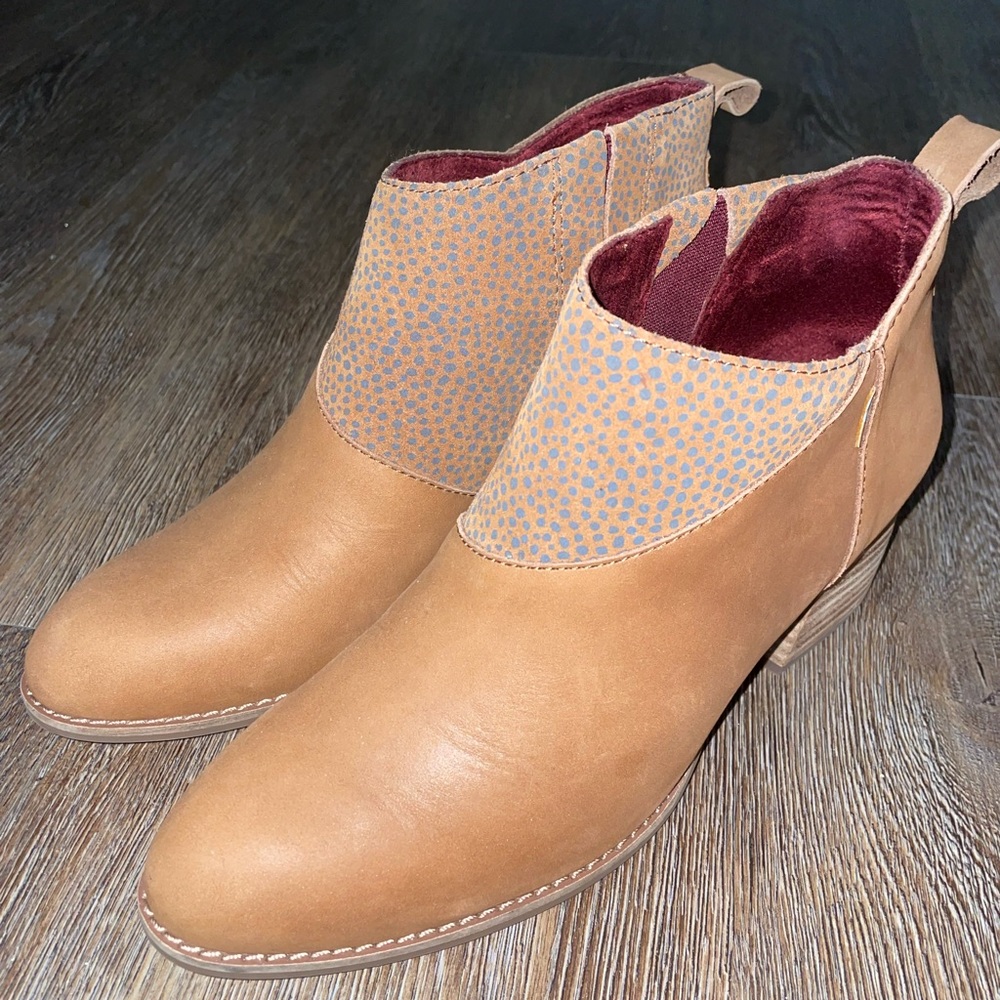 Toms Leilani Block Heel Bootie